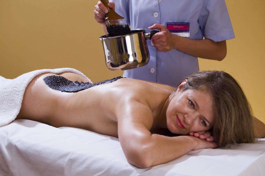 Zdroj Wojciech Aparthotel Ladek-Zdroj Ngoại thất bức ảnh